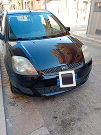 Ford Fiesta 1.4 Tda 
