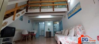 Indipendente a Castellammare del Golfo in