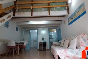 Indipendente a Castellammare del Golfo in