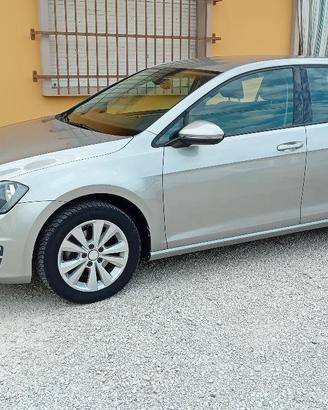 VOLKSWAGEN - Golf 7 1.2 tsi benzina - ok