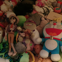 Peluche e pupazzi vari