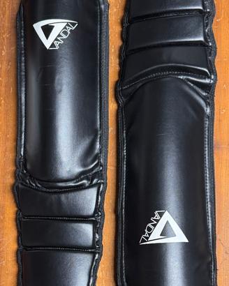 guantini aperti MMA VANDAL + paratibie VANDAL