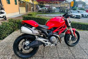 DUCATI Monster 696 PASSAGGIO E TAGLIANDO INCLUSO