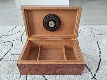 Humidor per sigari in radica