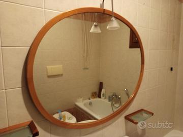 arredo bagno noce massiccio e cristallo