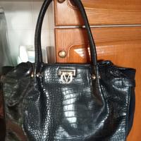 borsa pelle nera Valentino 