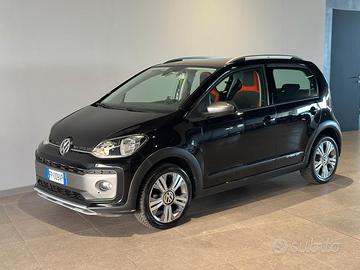 Volkswagen up! 1.0 75 CV 5p. cross BlueMotion Tech
