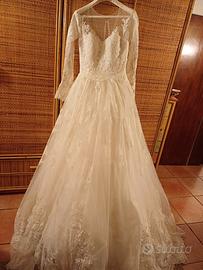 Abito da sposa nuovo