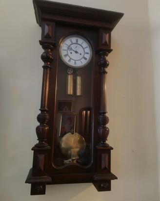 Orologio pendolo a parete