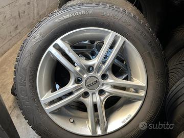 Cerchi e gomme termiche per nissan juke 205/60/R16