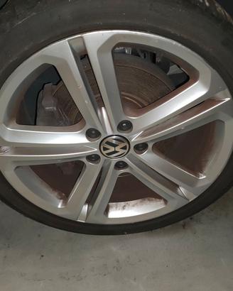 4 Cerchi in lega 18 pollici VW Golf R-Line + gomme