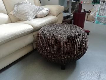 tavolino tondo in rattan 