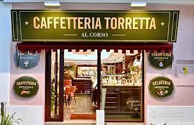 Attivita' commerciale bar caffetteria gelateria