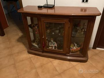 Credenza vetrina
