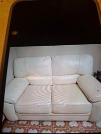 divano 2 posti ecopelle