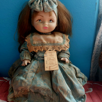 Bambola vintage capodimonte