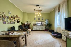 Appartamento ristrutturato con ampia terrazza