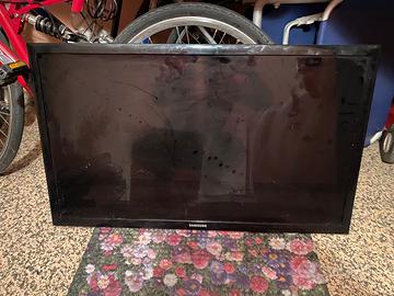 Televisore Samsung da muro