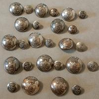 ANTICHI BOTTONI METALLO STEMMA FASSATI di CASALE