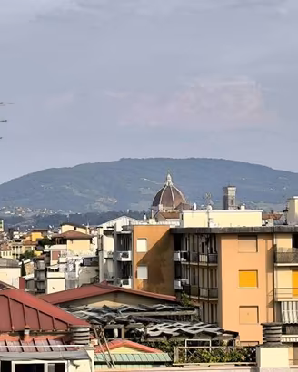 Attico / Mansarda di 84 m² con 4 locali a Firenze