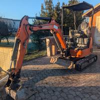 Miniescavatore HITACHI ZX19U