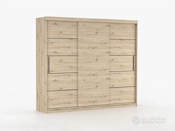 UN ARMADIO MOLTO SOLIDO E ROBUSTO...!