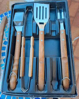 Strumenti per barbecue