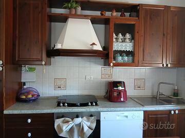 Cucina tenuta benissimo