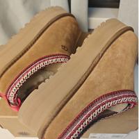 Pantofole UGG alla moda EU 37