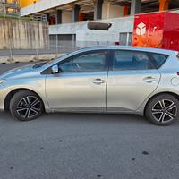 TOYOTA AURIS  1.4 D-4D 