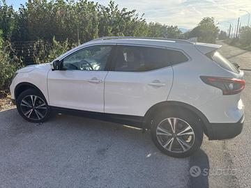 Nissan Qashqai 1.5 dCi N-Connecta