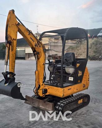 JCB 8017