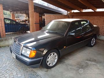Mercedes 200 