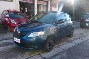 Lancia Ypsilon 1.0 FireFly 5 porte S&S Hybrid Gold