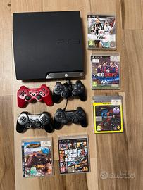 Ps3 nera giochi e 4 joystick