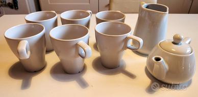 Servizio Colazione / Tè 8 Pezzi in Ceramica Bianca