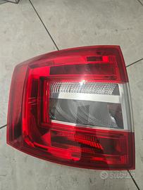 FARO-FANALE POSTERIORE SINISTRO PER SKODA OCTAVIA