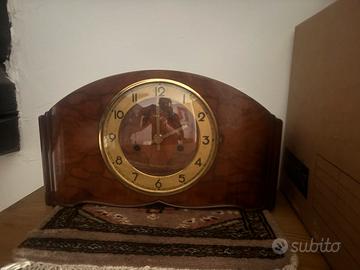 Orologio da tavolo antico