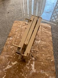 Scala in ferro pieghevole per botola