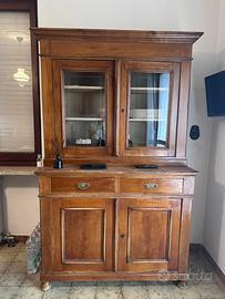 Credenza antica a due corpi – legno massello