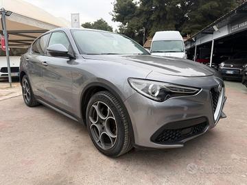Alfa Romeo Stelvio 2.2 Turbodiesel 160 CV AT8 RWD 