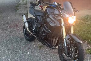 Suzuki GSR 750 2012