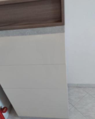 2 comodini con luce e madia (artigianali)