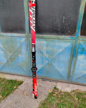 sci turistico ,gara, scarponi.