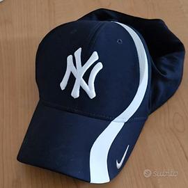 Cappello Nike New York Yankees Swoosh Dry Fit