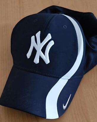 Cappello Nike New York Yankees Swoosh Dry Fit