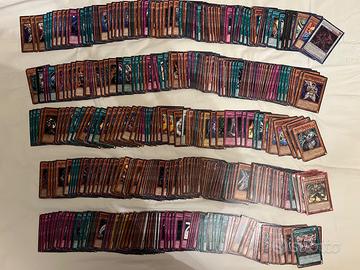 Lotto 600+ carte Yu-Gi-Oh ITALIANO