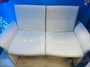 Divanetto colore panna