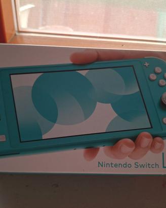 Nintendo Switch Lite verde + 3 Giochi