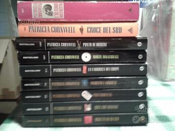 Collezione libri Patricia Cornwell